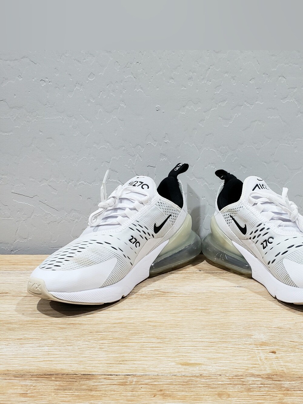 NIKE Air Max 270 Women's Athleisure Sneakers (7.5) White/Black - Picture 6 of 10